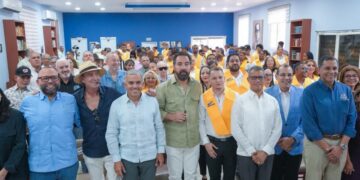 INFOTEP y PROCIGAR certifican los primeros 127 egresados de la Escuela de Tabaqueros de Tamboril