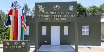 Comandante del Ejército entrega renovado destacamento en el distrito municipal El Rubio, provincia Santiago