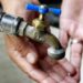 Residentes en el sector Las Caobas reclaman de la CAASD el suministro de agua potable