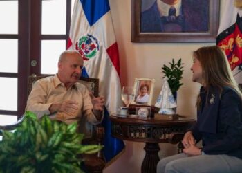 Expresidente de Costa Rica valora gestión de Carolina Mejía en Santo Domingo