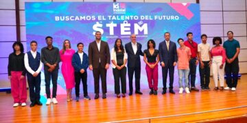 Presidente Abinader encabeza reconocimiento del Indotel a más de 170 estudiantes destacados en concurso de vocaciones STEM