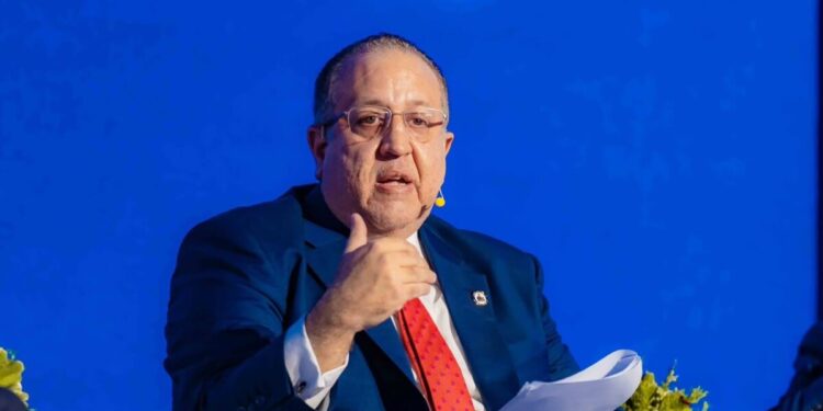 Economistas ponderan medidas para crecimiento sostenido del país en Foro Meta RD 2036