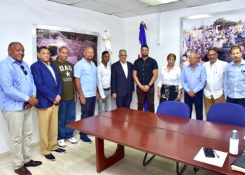 PRD continúa sumando nuevos miembros con la incorporación de dirigentes procedentes del PRM