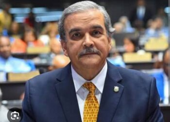 Elias Wessin Chávez califica de «normal» la renuncia de magistrados y rechaza crear nuevas provincias