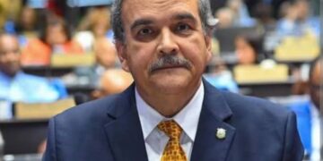 Elias Wessin Chávez califica de «normal» la renuncia de magistrados y rechaza crear nuevas provincias