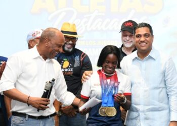 Presidente Luis Abinader ordena entrega de un apartamento amueblado para a medallista Liranyi Alonso