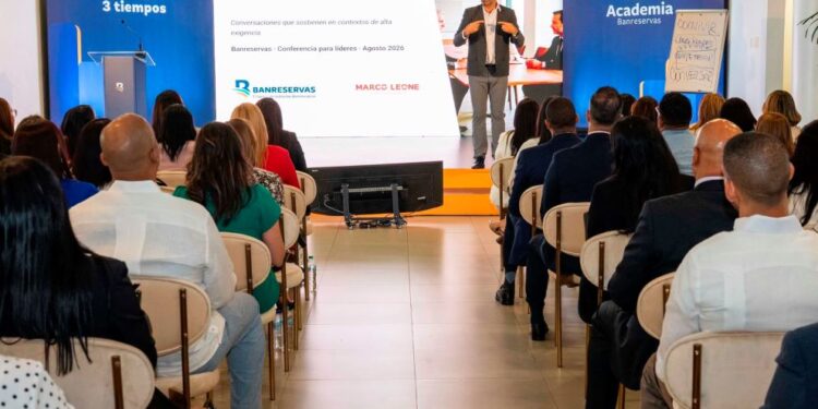 Academia Banreservas fortalece el liderazgo con ciclo de conferencias