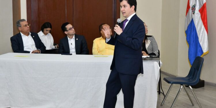 Desarrollan herramienta que permite interrogar los datos del Estado dominicano con precisión matemática