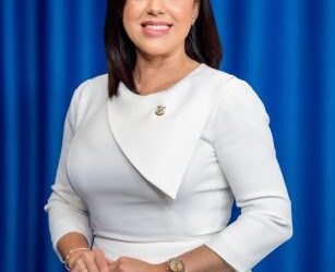 Senadores del PRM eligen a María Mercedes Ortiz como su vocera