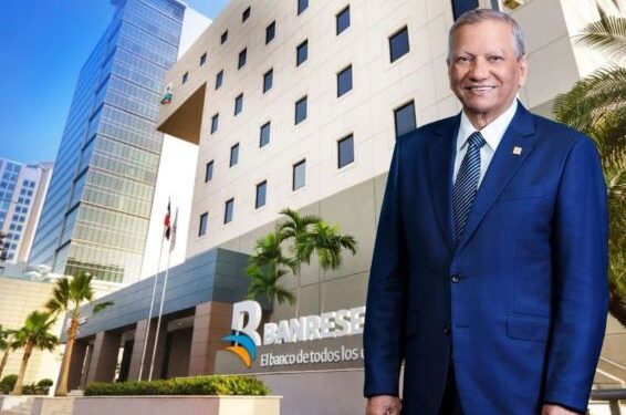 Doctor Leonardo Aguilera llega a su primer año en Banreservas trabajando con eficiencia, transparencia y enfocado en el desarrollo nacional