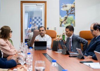 ITLA y UASD articulan esfuerzos para ampliar la educación tecnológica y la formación en IA