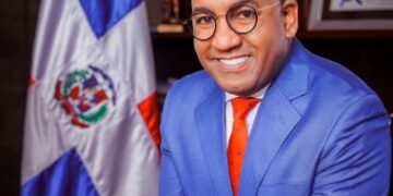 Víctor Pichardo agradece confianza tras seis años al frente del Departamento Aeroportuario