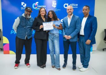 Alcaldía del DN, DUSA y Altice certifican a 80 estudiantes en Esports y Creación de Contenido en Centro Futuro