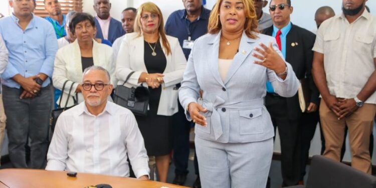 Mariana Tavárez asume la dirección de MERCADOM con el compromiso de relanzar el Merca Santo Domingo