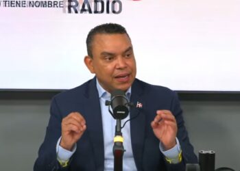 Landrón revela caída de más de 50 % en partos de extranjeras en hospitales públicos