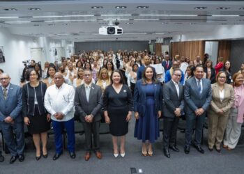 INFOTEP certifica a 262 colaboradores de la Cámara de Diputados tras completar programa de formación