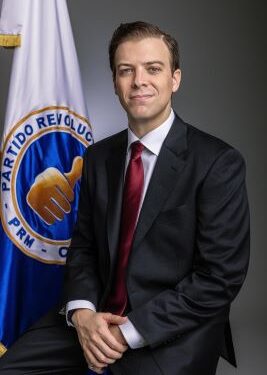 Juan Garrigó deja sus funciones gubernamentales y se concentra en fortalecer las estructuras del PRM