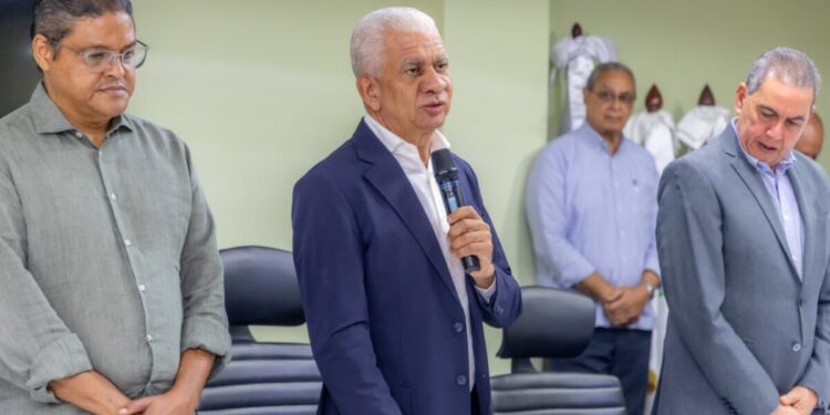 Fenatrado expresa respaldo a la gestión de Juan Manuel Méndez al frente del Intrant