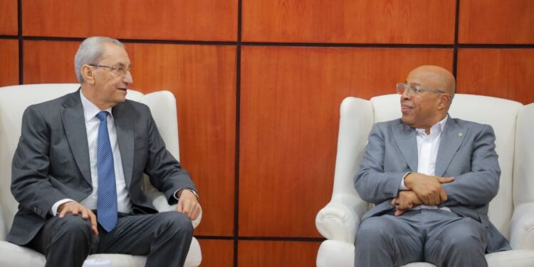Cámara de Diputados recibe proyecto de ley del Poder Ejecutivo para transformar el ensanche La Fe