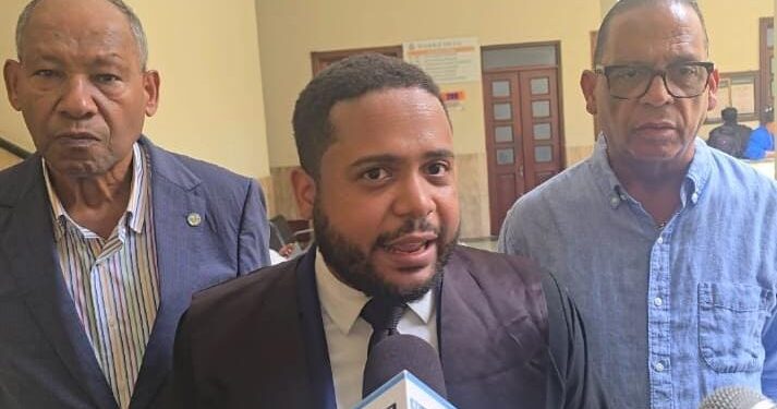 Abogados denuncian supuesto uso abusivo de facultades del Ministerio Público en caso Blue Energy