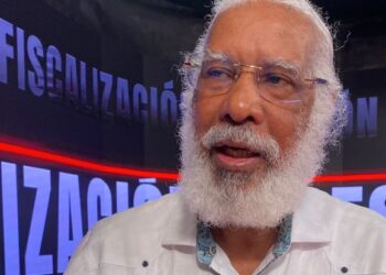 Juan Hubieres propone a la sociedad civil asumir solución integral del tránsito en RD