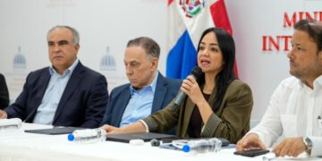Interior y Policía gestiona terreno para nueva estación de bomberos en Haina