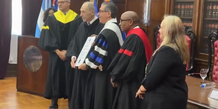 UASD otorga Doctor Honoris Causa al eminente jurista argentino Eugenio Raúl Zaffaroni