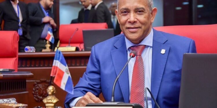 Senador Franklin Romero pide investigar posibles violaciones de los derechos de los internos en cárceles dominicanas