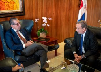 UASD y UNIR fortalecen vínculos para ampliar la cooperación académica