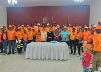 Director Defensa Civil continúa recorrido; se reúne con voluntarios en Elías Piña y San Juan
