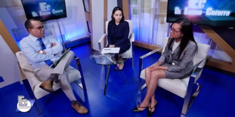 Ejecutivas de Edesur Dominicana explican los factores que pueden provocar aumentos en la facturación