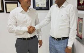 Diputado Carlos Sánchez se suma al proyecto de Wellington Arnaud y refuerza su estructura política en el Distrito Nacional
