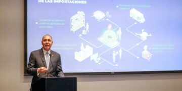 DGA destaca aporte del sector importador al fortalecimiento de la competitividad nacional