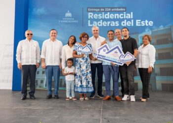 Banreservas financia 197 apartamentos de los 224 entregados por el presidente Abinader en Laderas del Este