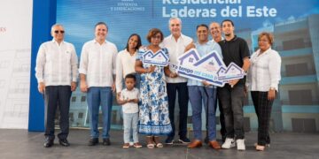 Banreservas financia 197 apartamentos de los 224 entregados por el presidente Abinader en Laderas del Este