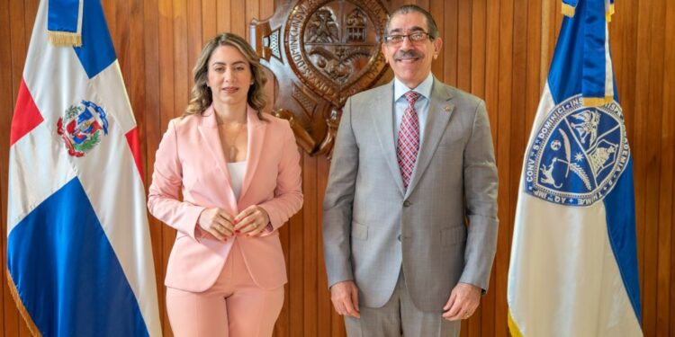 UASD y Ministerio de la Mujer fortalecen agenda conjunta por la igualdad y la prevención de la violencia