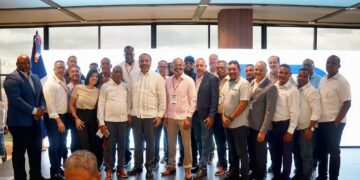 Alberto Rodríguez presenta estructura nacional del deporte en respaldo a David Collado