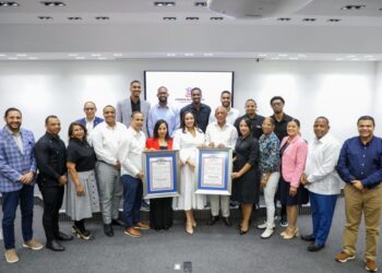 Diputados reconocen trabajo de ABADINA y Club Mauricio Báez en la promoción y desarrollo del deporte
