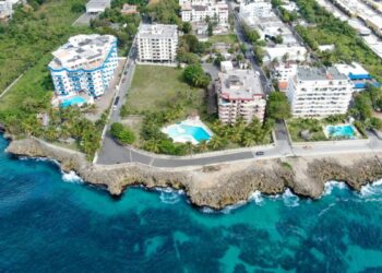 Residencial Costa Azul denuncia abandono institucional y pide la intervención urgente de Abinader