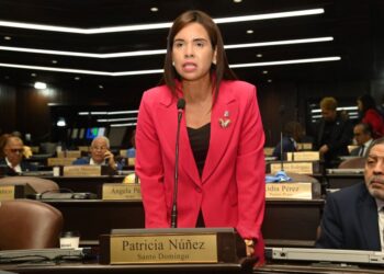 Patricia Núñez destaca inversiones del Gobierno en SDN y pide construir centros regionales contra el cáncer