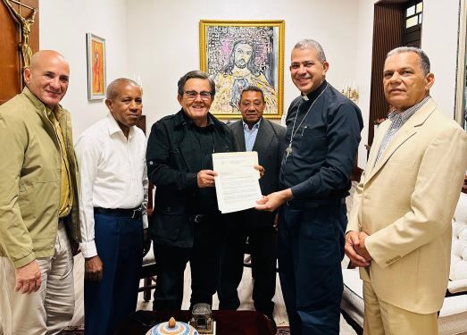 ANPA visita a monseñor Carlos Tomás Morel Diplán y encuentra receptividad ante las demandas de los profesionales agropecuarios.