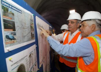 Presidente Abinader supervisa túnel pluvial de la avenida Luperón que se construye con fondos de Aerodom, para evitar inundaciones en la zona
